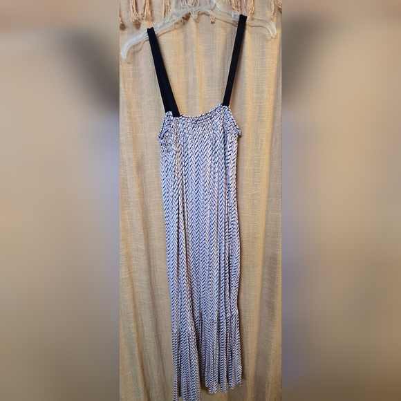 Loft Black, Pink and White Patterned Dress - Picture 7 of 7